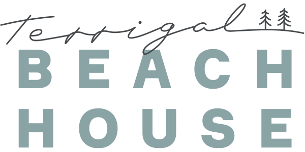 Terrigal Beach House Logo in sage